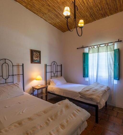 호텔 El Manantial Del Silencio