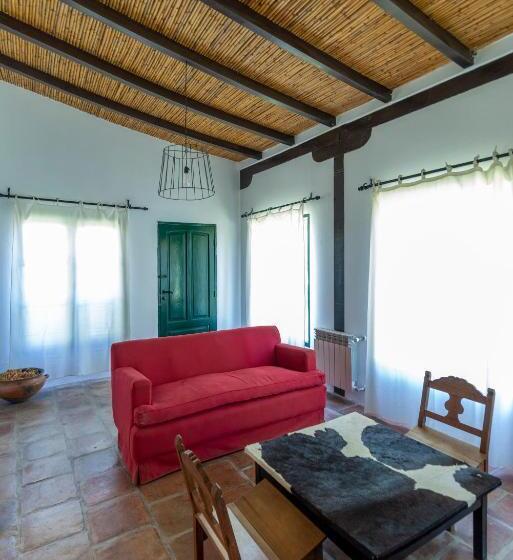 호텔 El Manantial Del Silencio