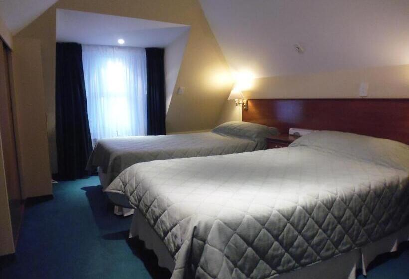 ホテル Estancia La Quinta