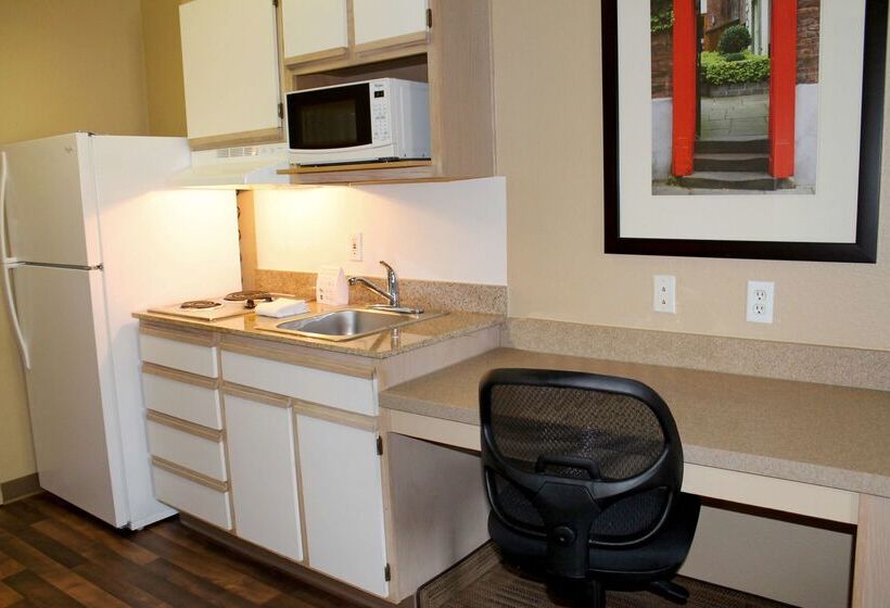 فندق Extended Stay America Select Suites   Houston   Sugar Land