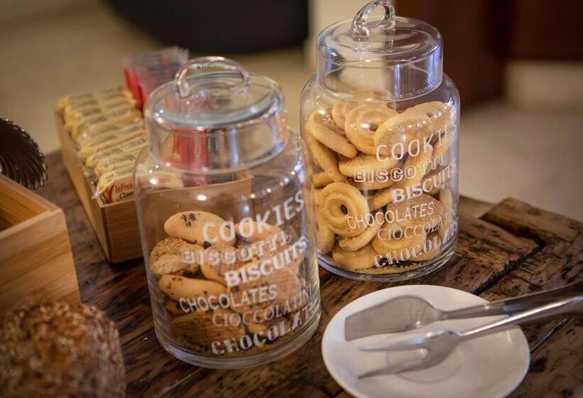 호텔 Garnì Orchidea