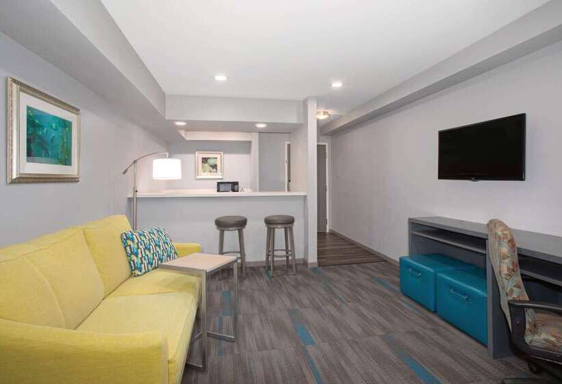 فندق Hampton Inn Monterey