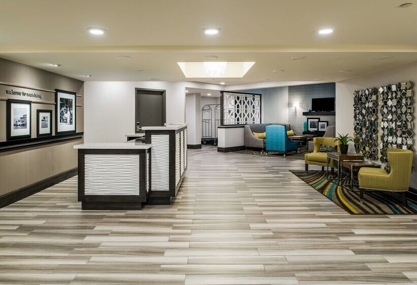 فندق Hampton Inn Monterey