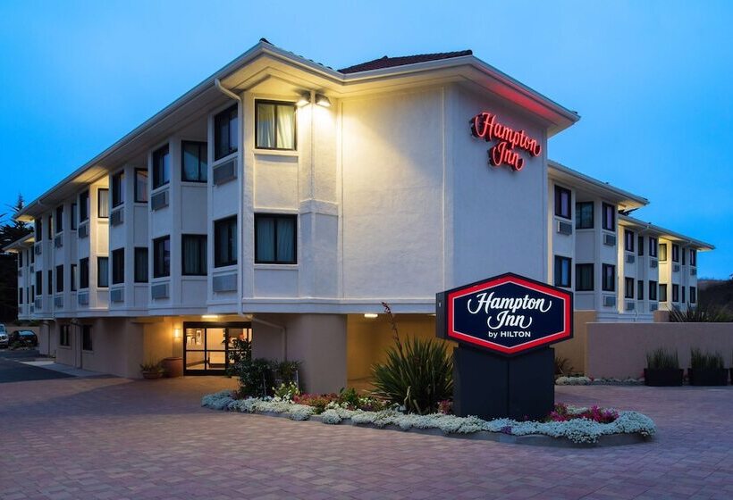 هتل Hampton Inn Monterey
