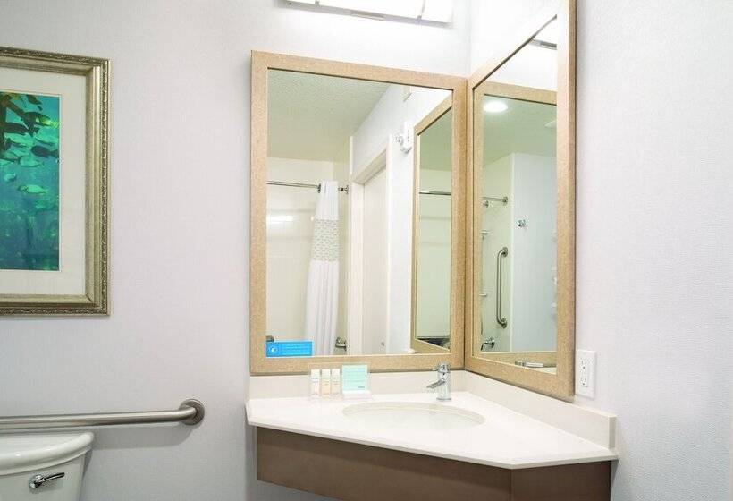 فندق Hampton Inn Monterey