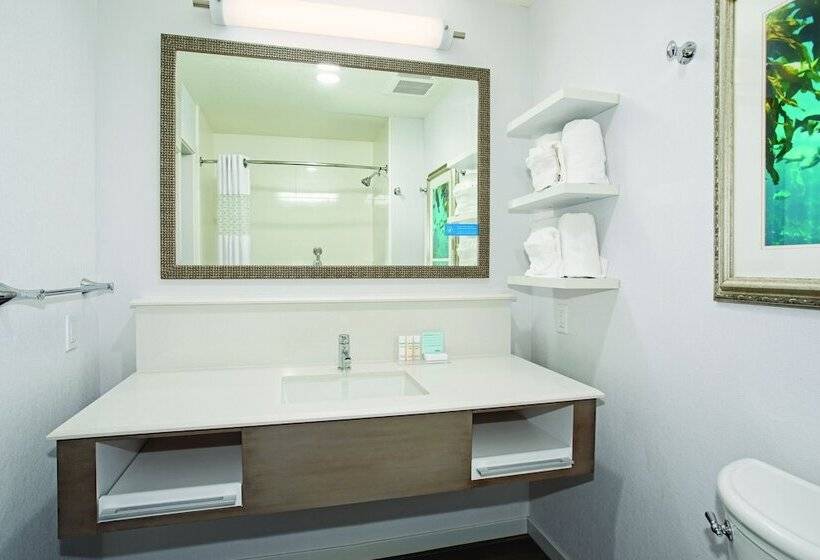 فندق Hampton Inn Monterey