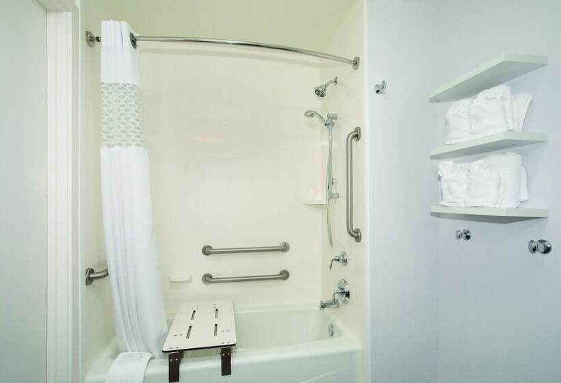 فندق Hampton Inn Monterey