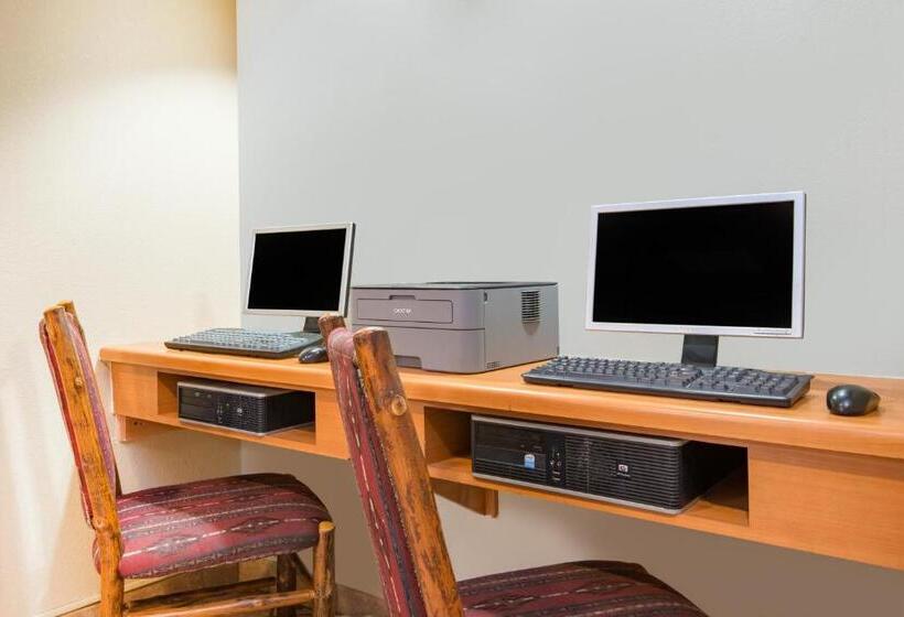 فندق Hawthorn Suites By Wyndham Albuquerque