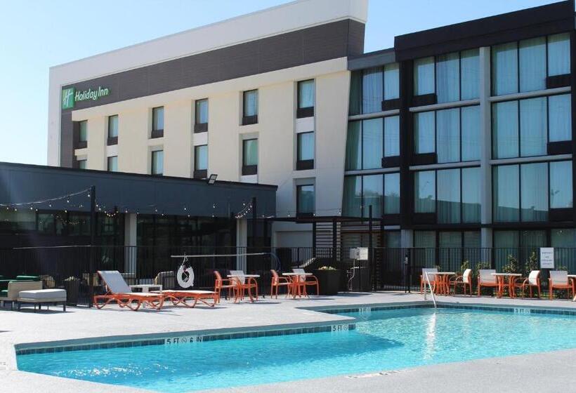 Отель Holiday Inn Dallas Market Ctr Love Field, An Ihg