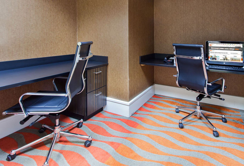 فندق Holiday Inn Express Dalton, An Ihg