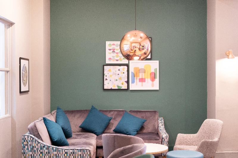 호텔 Holiday Inn Gloucester   Cheltenham, An Ihg