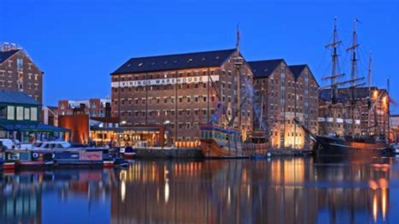 호텔 Holiday Inn Gloucester   Cheltenham, An Ihg