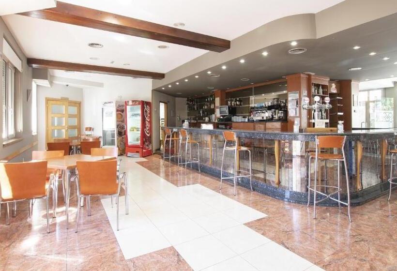 호텔 Isabel De Segura