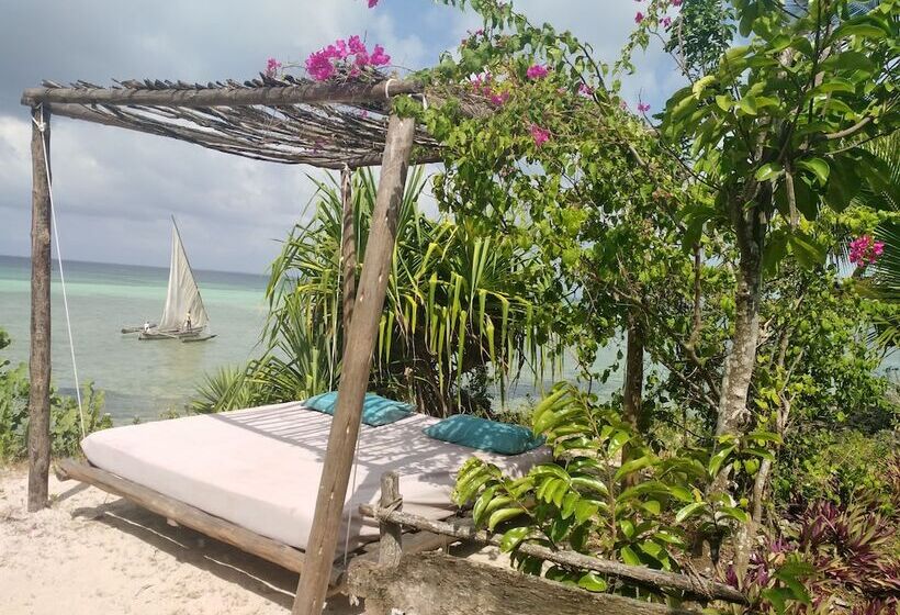 Отель Karamba Eco Boutique