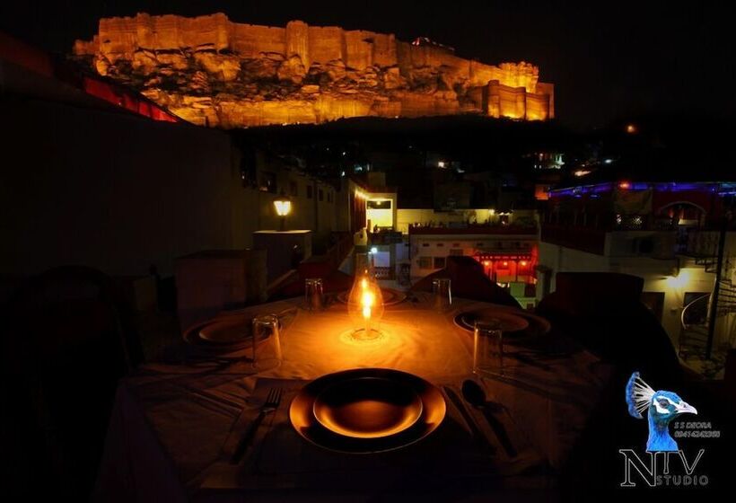 فندق Krishna Prakash Heritage Haveli