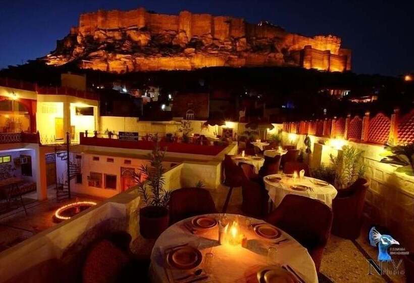 فندق Krishna Prakash Heritage Haveli