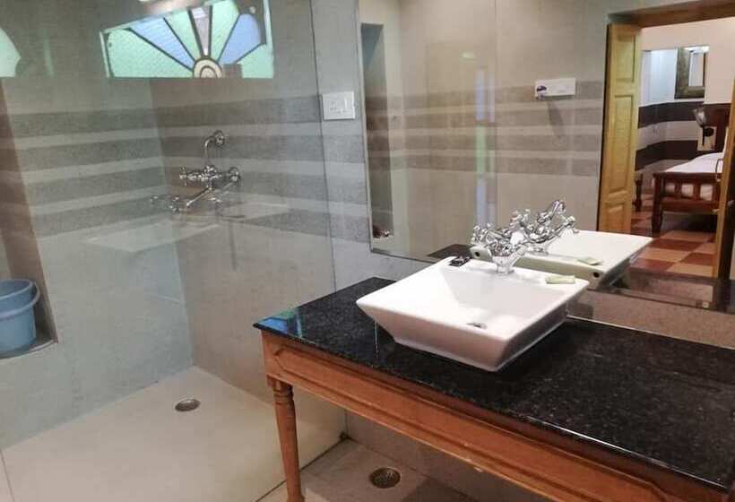 فندق Krishna Prakash Heritage Haveli