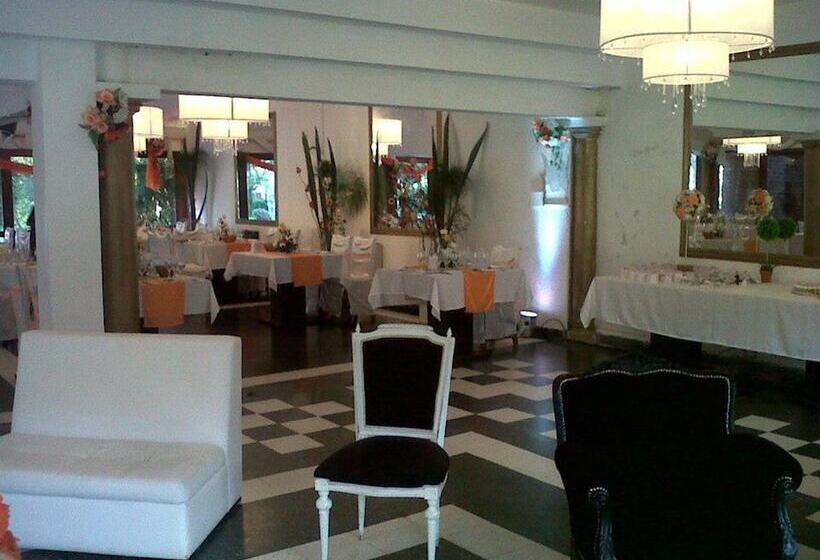 Отель La Casona Del Camino Real