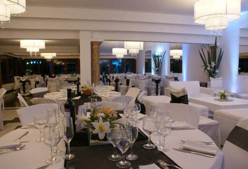 Отель La Casona Del Camino Real