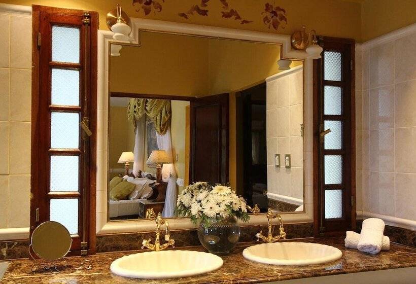 Отель La Casona Del Camino Real