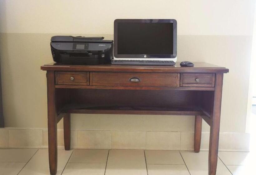 בית מלון כפרי La Quinta Inn & Suites By Wyndham Corpus Christi Northwest