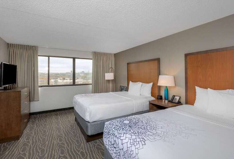 호텔 La Quinta By Wyndham Secaucus Meadowlands