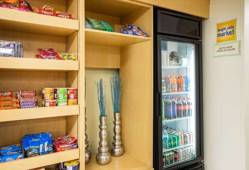 ホテル La Quinta Inn By Wyndham Davenport & Conference Center