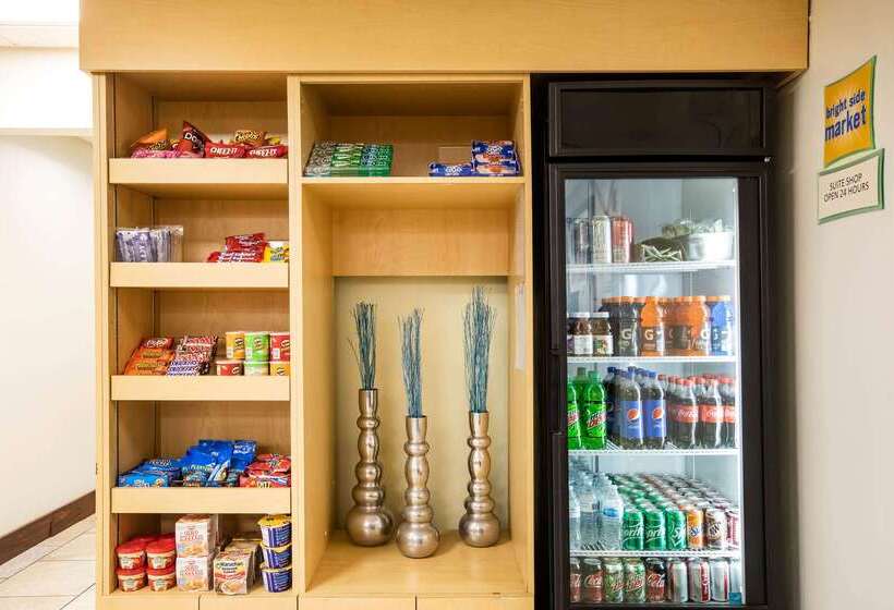 ホテル La Quinta Inn By Wyndham Davenport & Conference Center