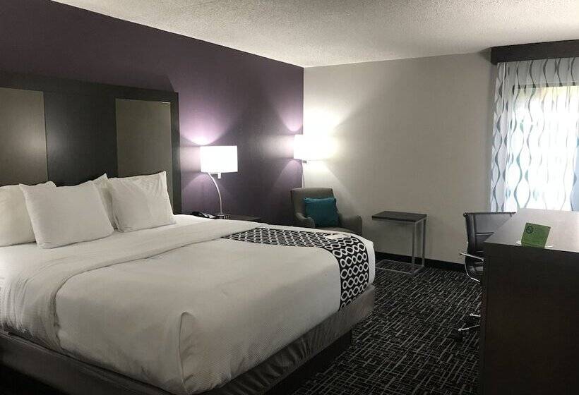 ホテル La Quinta Inn By Wyndham Davenport & Conference Center