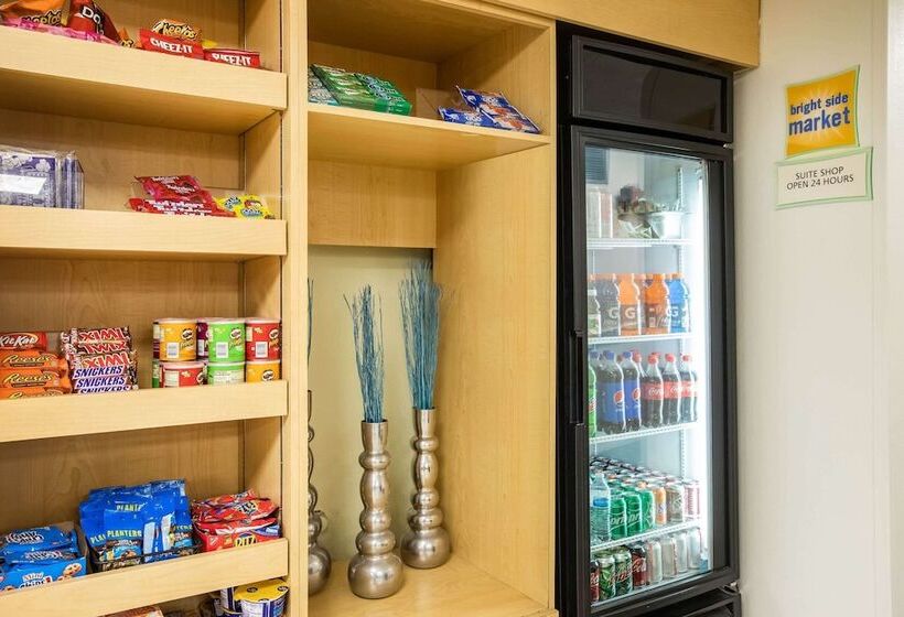 ホテル La Quinta Inn By Wyndham Davenport & Conference Center