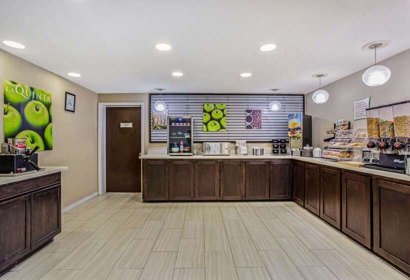 فندق Baymont By Wyndham Moss Point