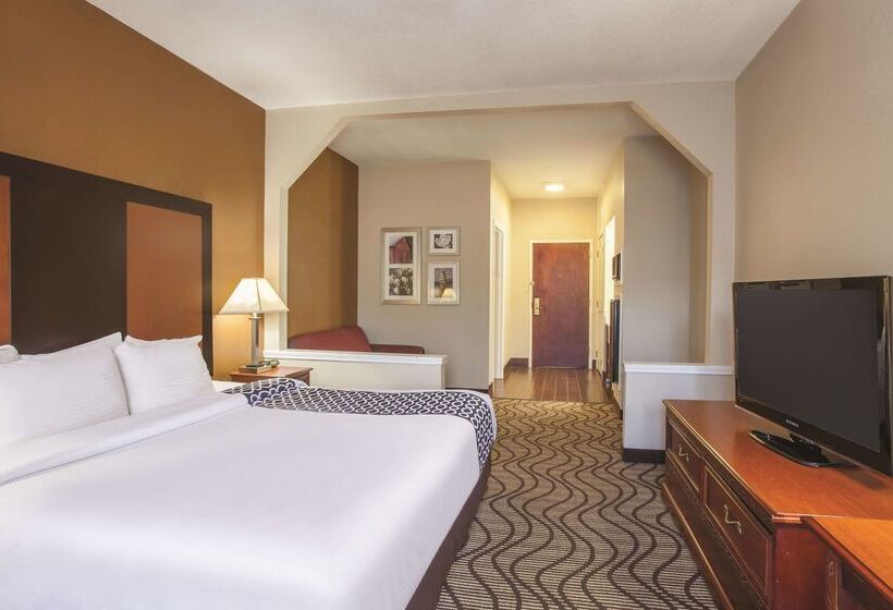 فندق Baymont By Wyndham Moss Point