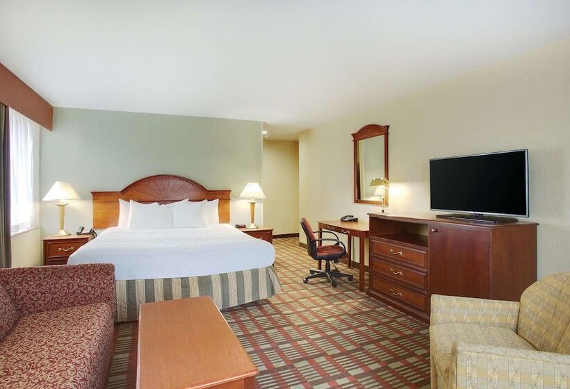 فندق La Quinta Inn By Wyndham Queens