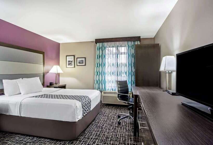 酒店 La Quinta Inn By Wyndham Radford