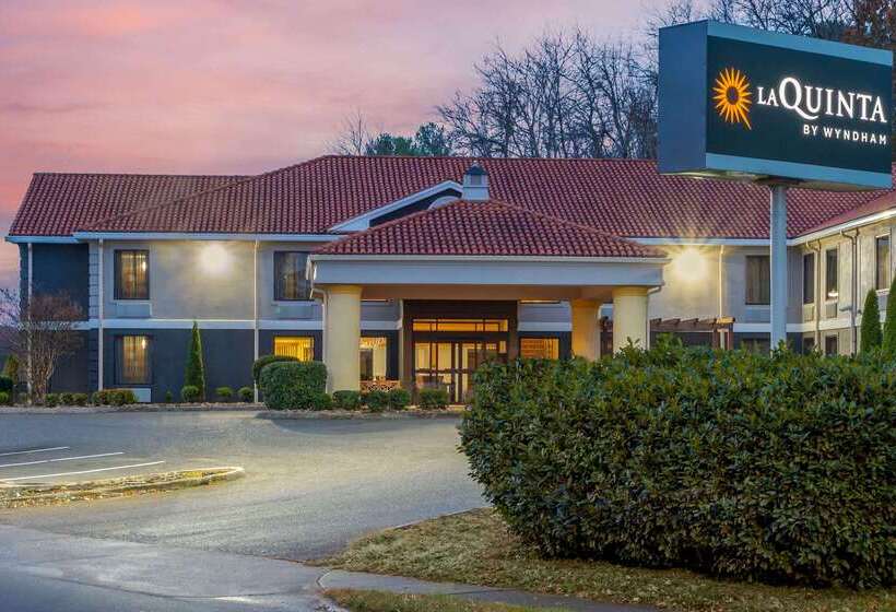 酒店 La Quinta Inn By Wyndham Radford