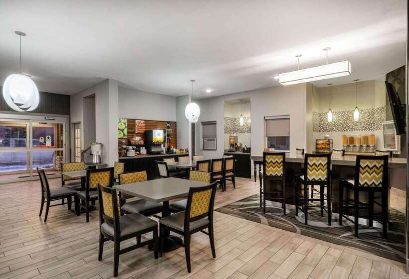 هتل La Quinta Inn By Wyndham Steamboat Springs