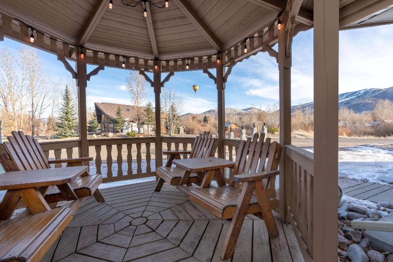 هتل La Quinta Inn By Wyndham Steamboat Springs