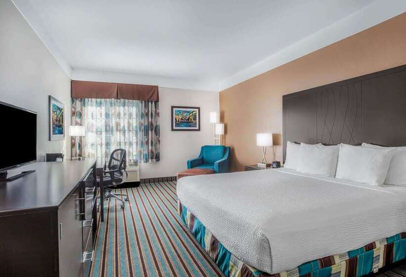 فندق La Quinta By Wyndham Bakersfield North