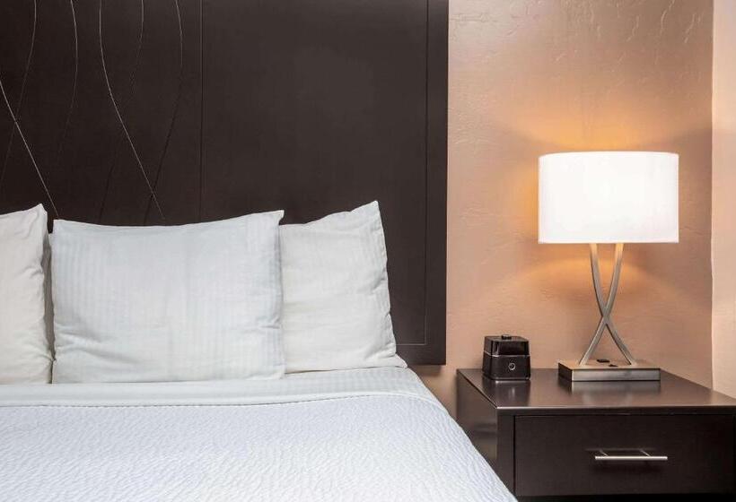 فندق La Quinta By Wyndham Bakersfield North