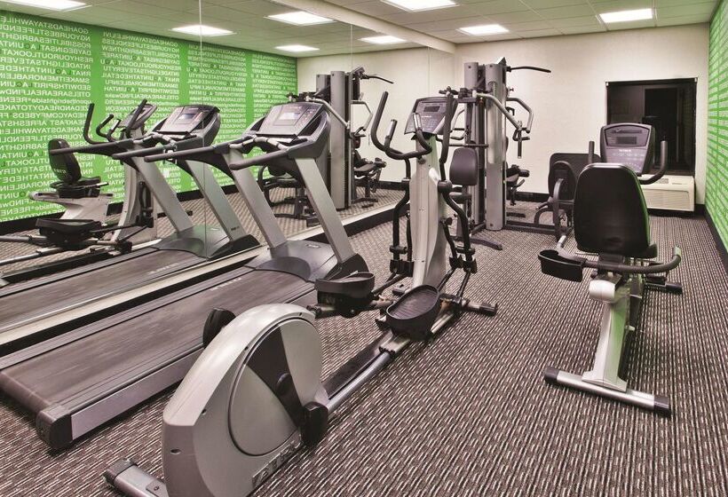 בית מלון כפרי La Quinta By Wyndham Charleston Riverview