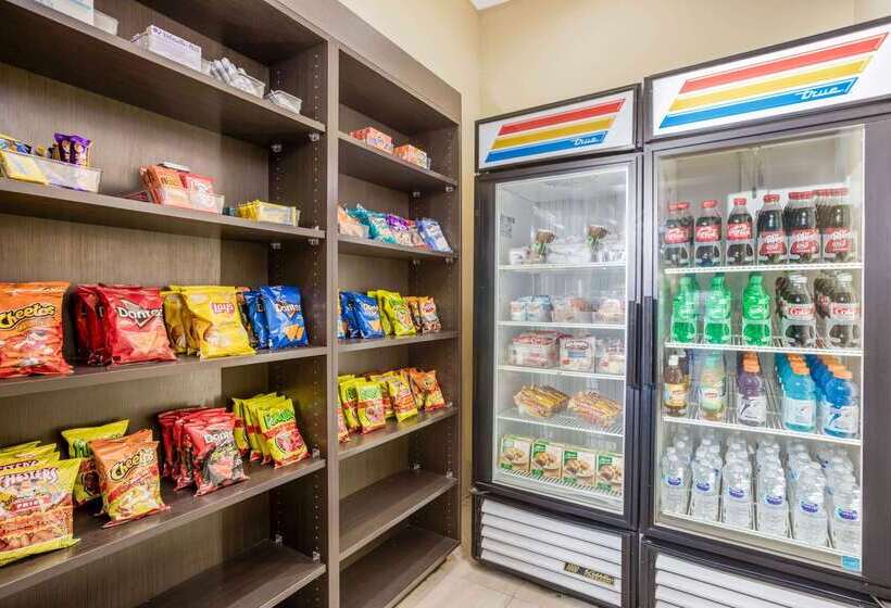 בית מלון כפרי La Quinta By Wyndham Corpus Christi Airport