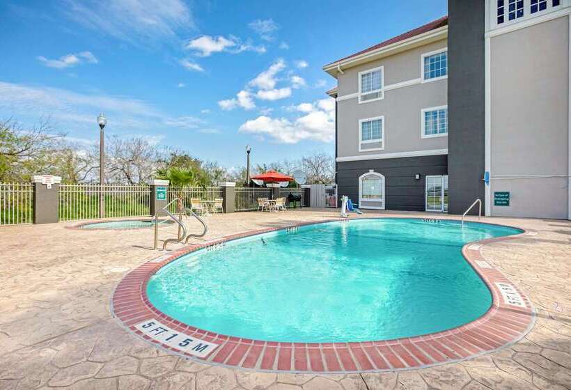 בית מלון כפרי La Quinta Inn & Suites By Wyndham Corpus Christi Northwest