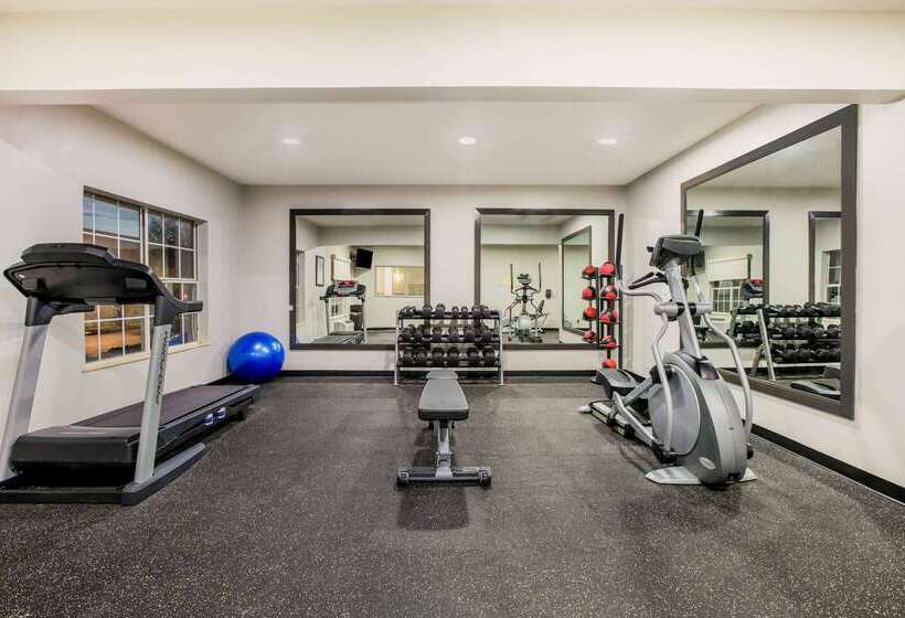 호텔 La Quinta By Wyndham Dallas Mesquite