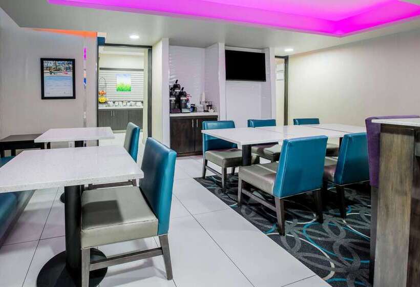 호텔 La Quinta By Wyndham Dallas Mesquite