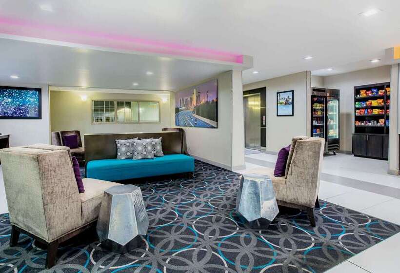 호텔 La Quinta By Wyndham Dallas Mesquite