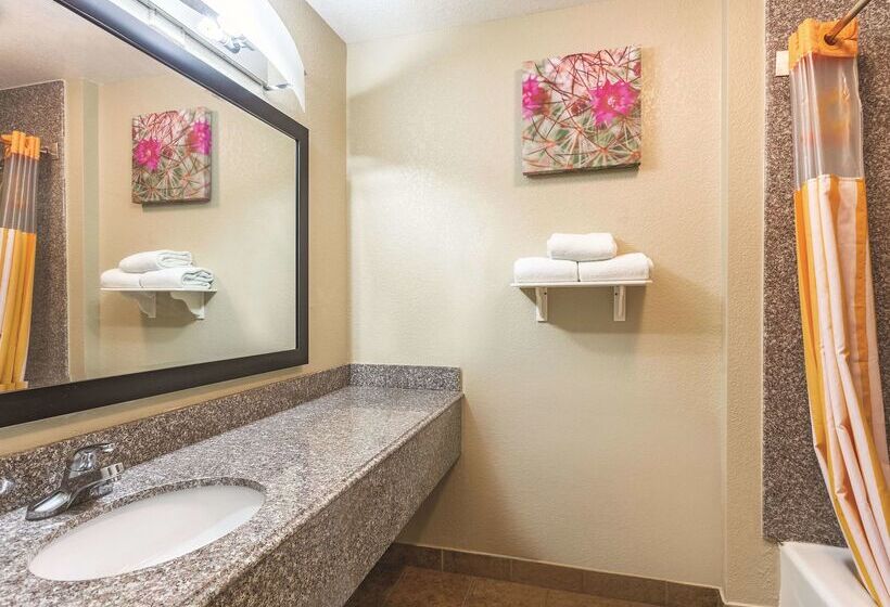 酒店 La Quinta By Wyndham Deming