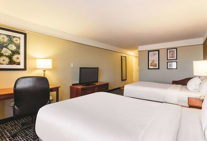 فندق La Quinta By Wyndham Deming