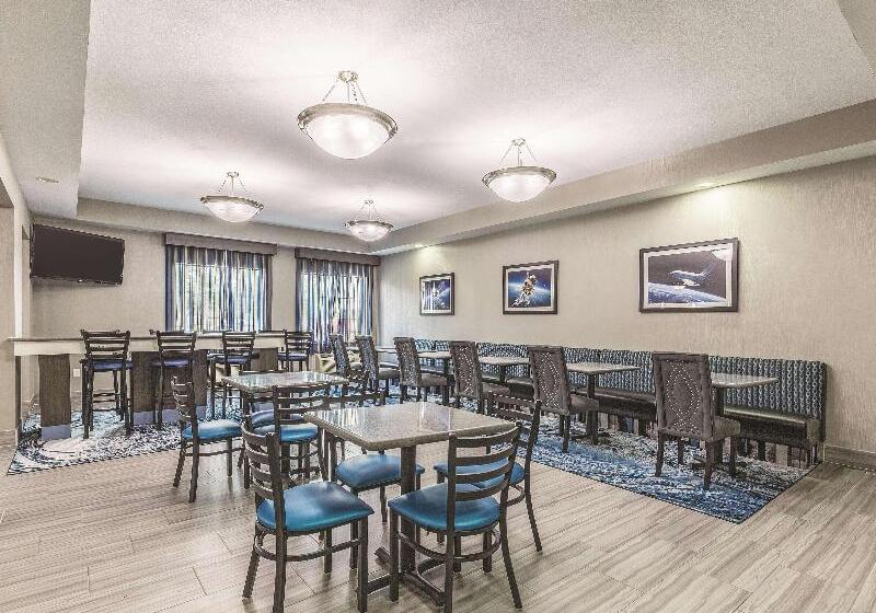 호텔 La Quinta By Wyndham Houston/clear Lake Nasa