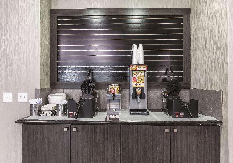 호텔 La Quinta By Wyndham Houston/clear Lake Nasa