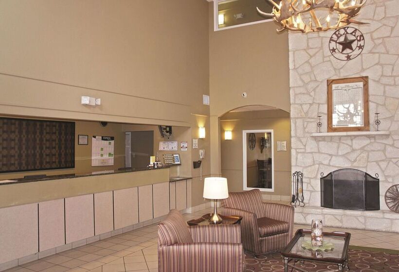 בית מלון כפרי La Quinta By Wyndham Kerrville